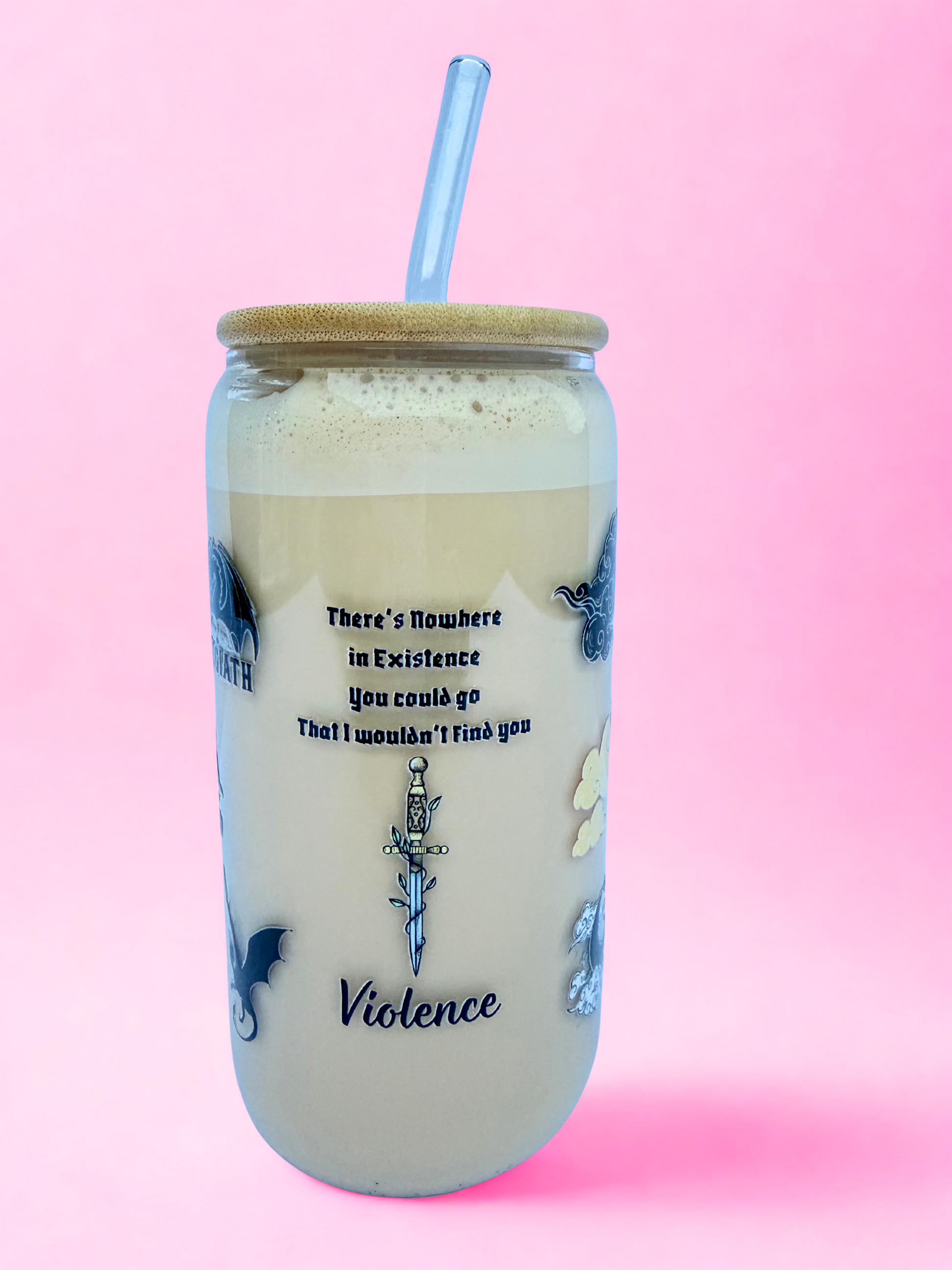 A 16oz glass with a bamboo lid and glass straw, featuring black and gold dragon and dagger designs, the words “Fourth Wing” and “Basgiath,” inspired by Violet Sorrengail and Xaden Riorson.