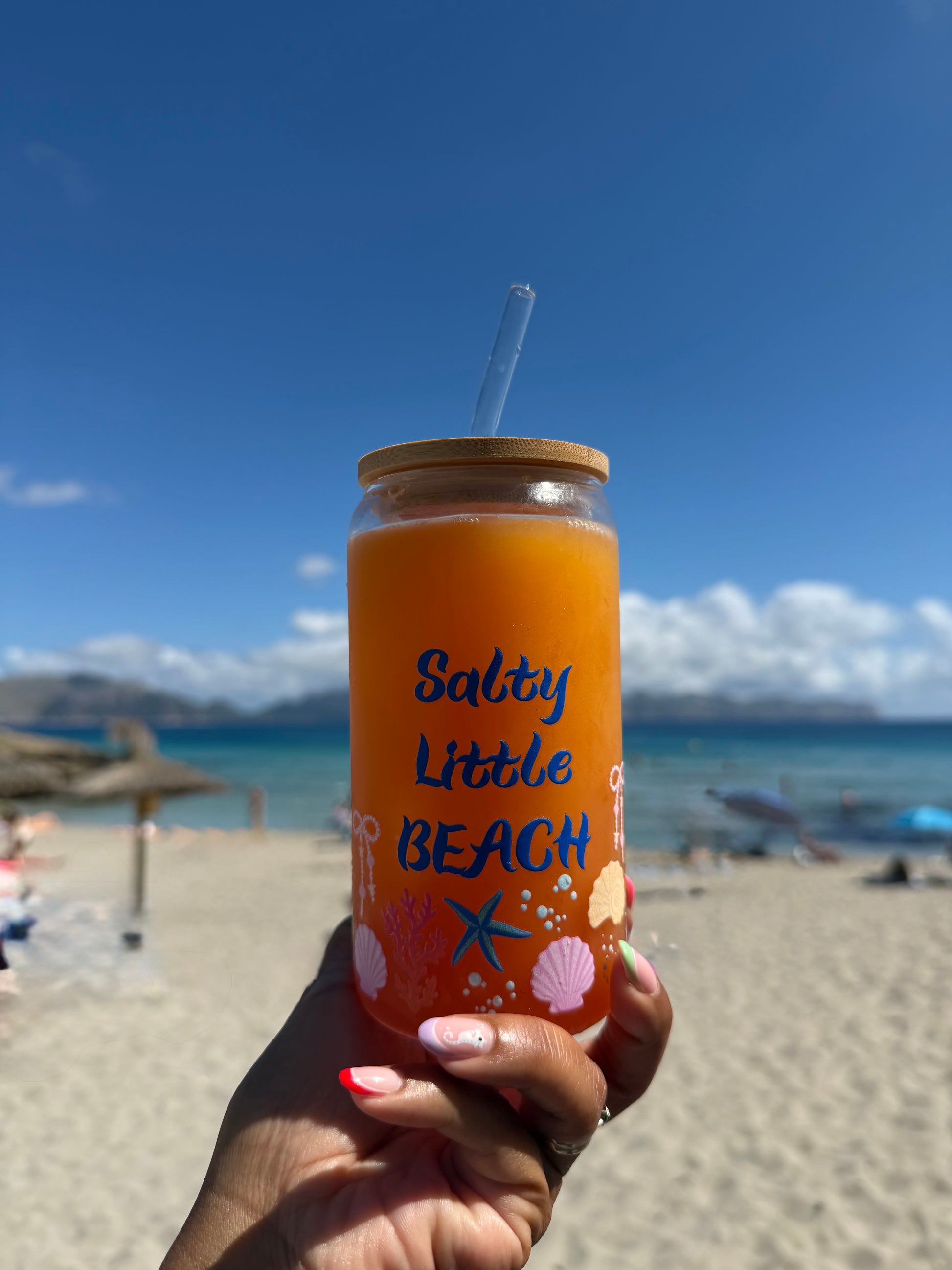 Salty little beach glass can cup
With beach details strong sustainable glass 