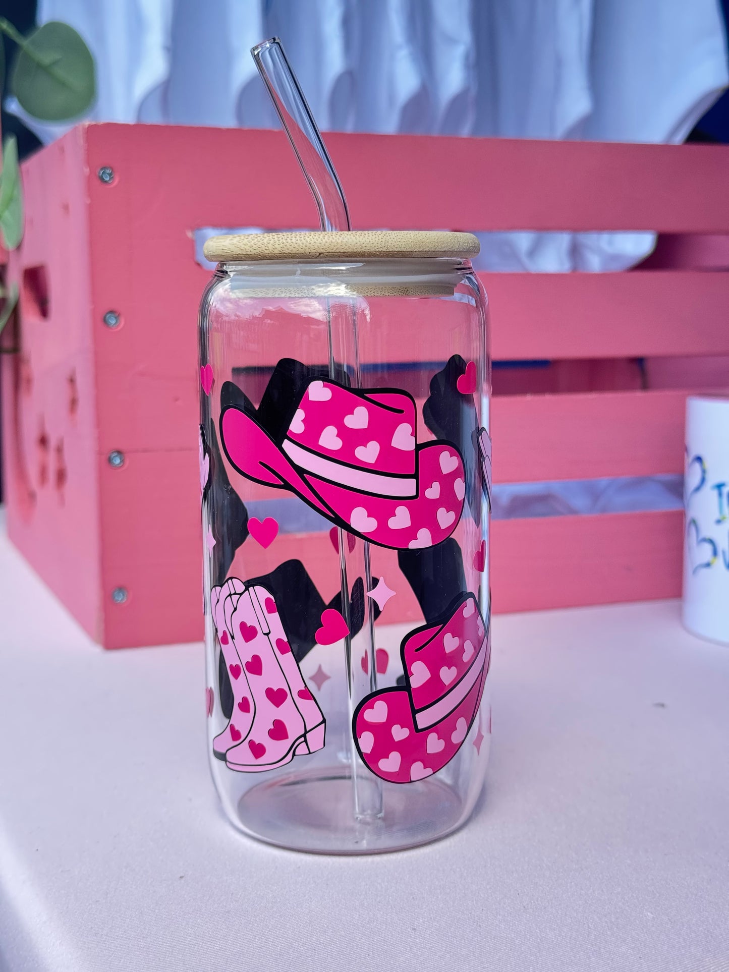 Cowgirl Vibes – Glass Tumbler with Hat & Boots 👢🤠