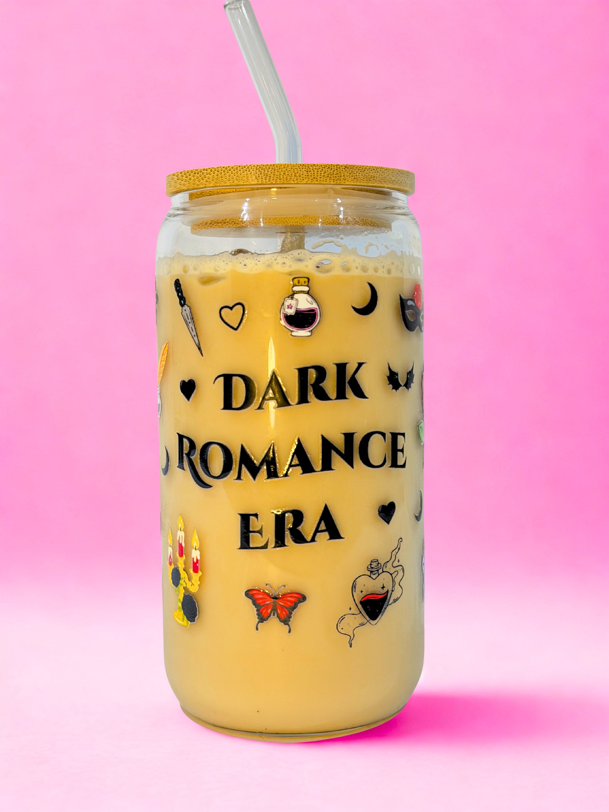 Dark Romance Era bookish glass can cup with gothic aesthetic design perfect for readers and book lovers